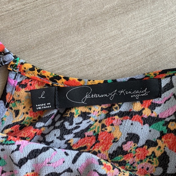 Patterson J Kincaid bright multicolor sleeveless dress. - Picture 5 of 8